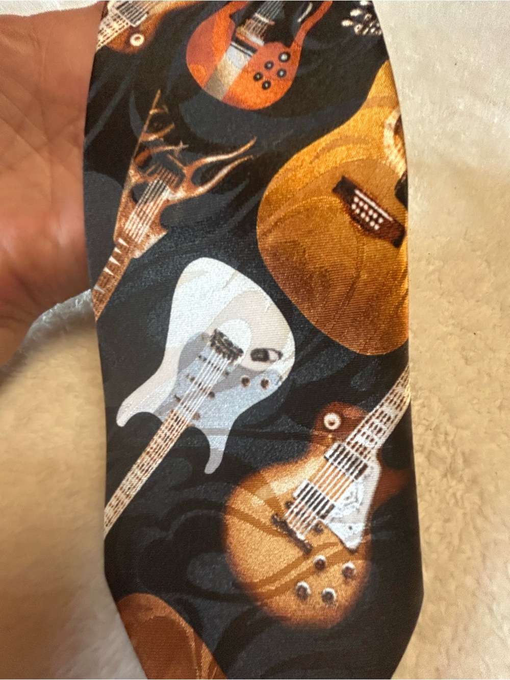 🎁3 for $30 - Guitar Print Tie